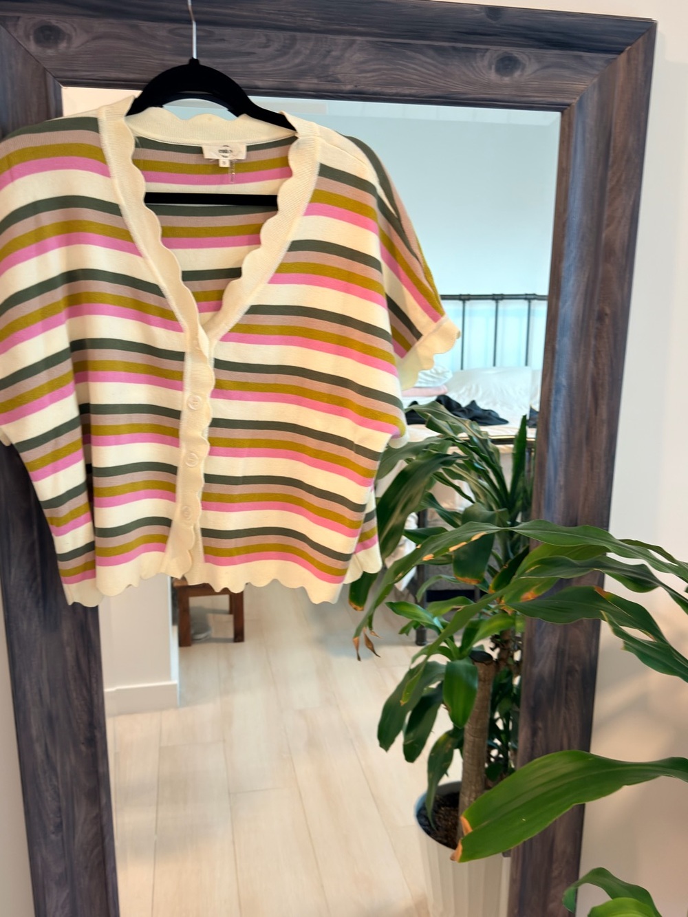 entro Scalloped Cropped Button-Up Top in Cream, Pink & Olive Stripes